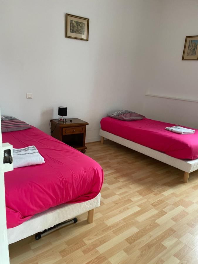 Gite Les Minimes Avallon Esterno foto